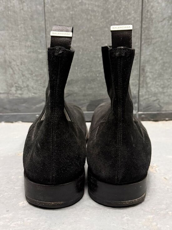 BALENCIAGA Black Suede Leather Chelsea Boots